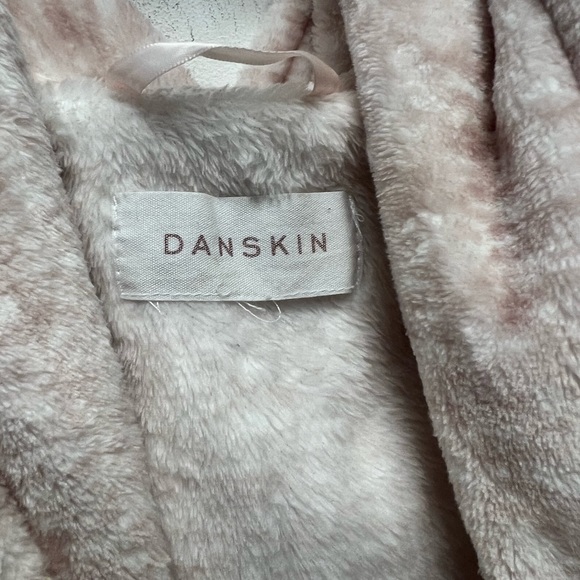 Danskin Robe - Picture 2 of 5